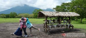 Open trip Kawah Ijen dan Taman Nasional Baluran, paket wisata Open trip Ijen Baluran, paket wisata murah ke Banyuwangi, paket wisata Banyuwangi